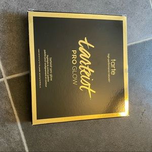 Tarte Tarteist PRO Glow Highlight & Contour Palette